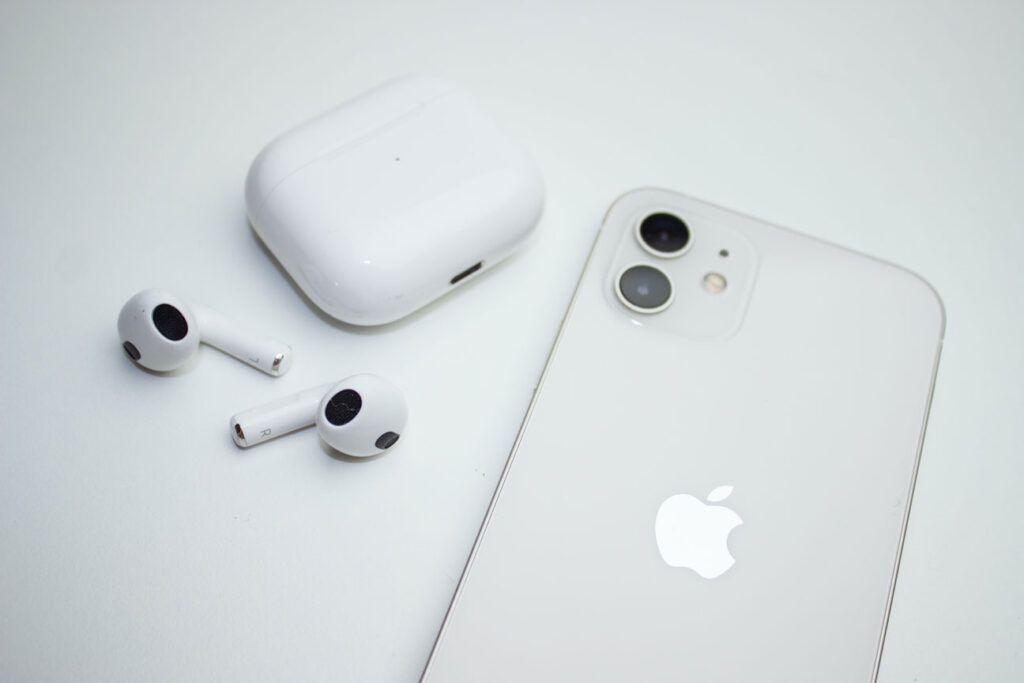 Manual Methods for Locating Your AirPods Case on Android