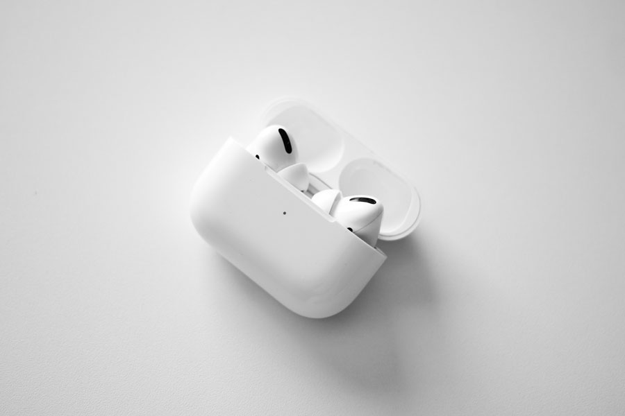 How to reset airpods without case-1