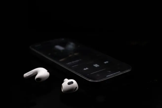 how to see airpod case battery-03