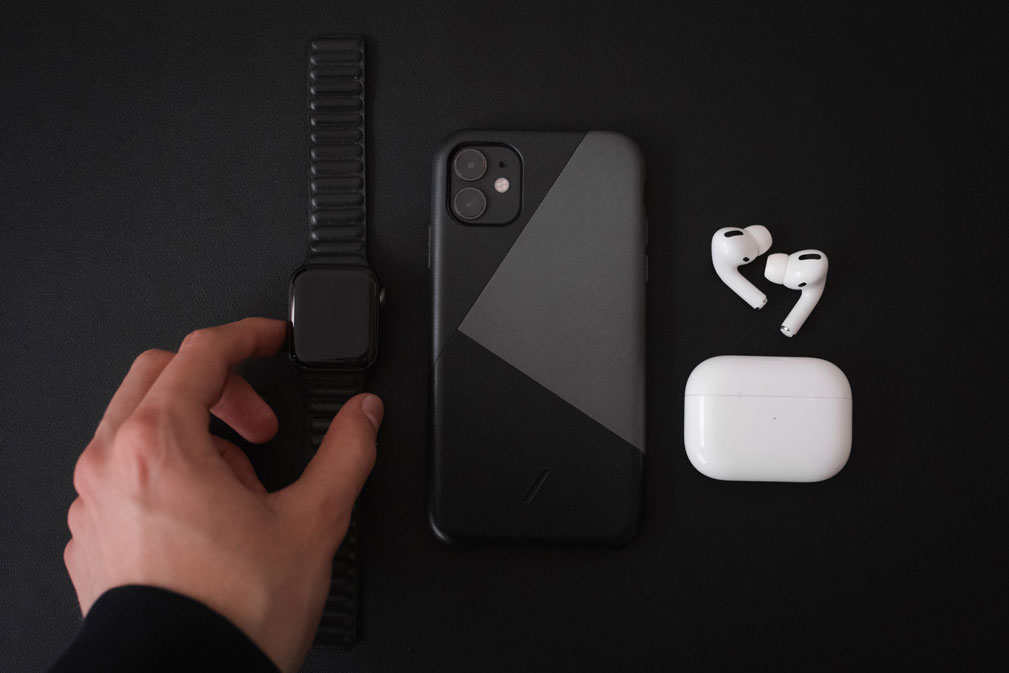 Using Bluetooth Tracking to Find Your AirPods Case on Android